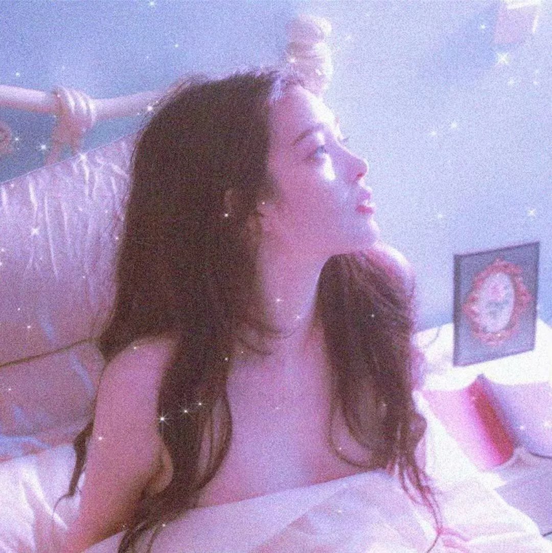 隐世魔尊女帝带娃上门求负责